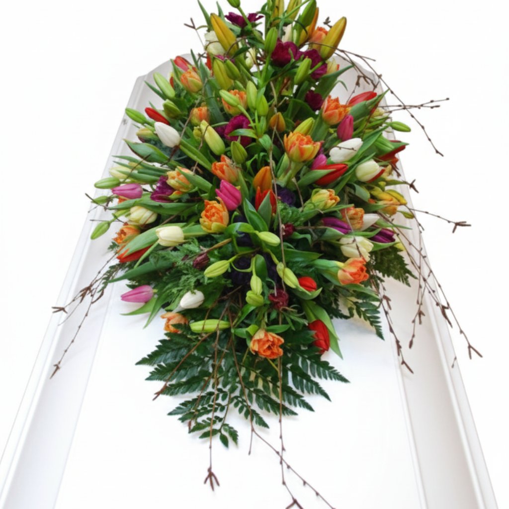 Kistepynt med tulipaner og birkegrene